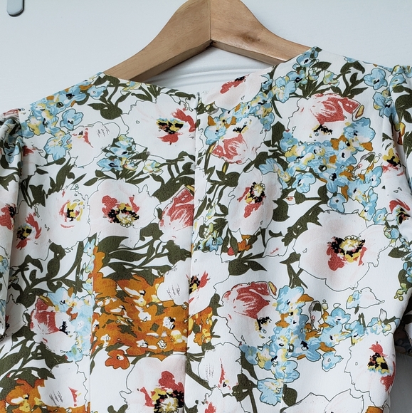 Floral dress - Picture 2 of 5